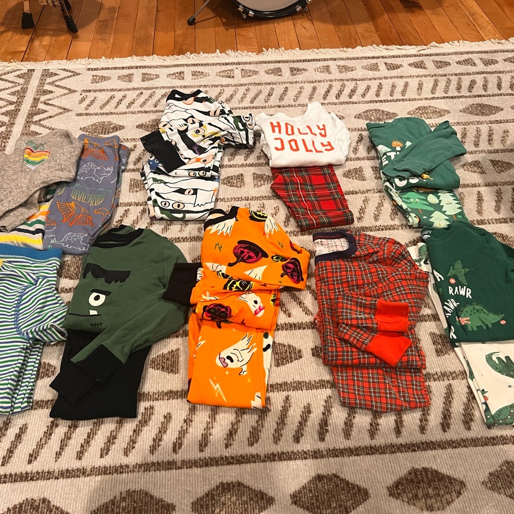 Colorful Kids' Clothing Bundle- size 6 kids pj bundle